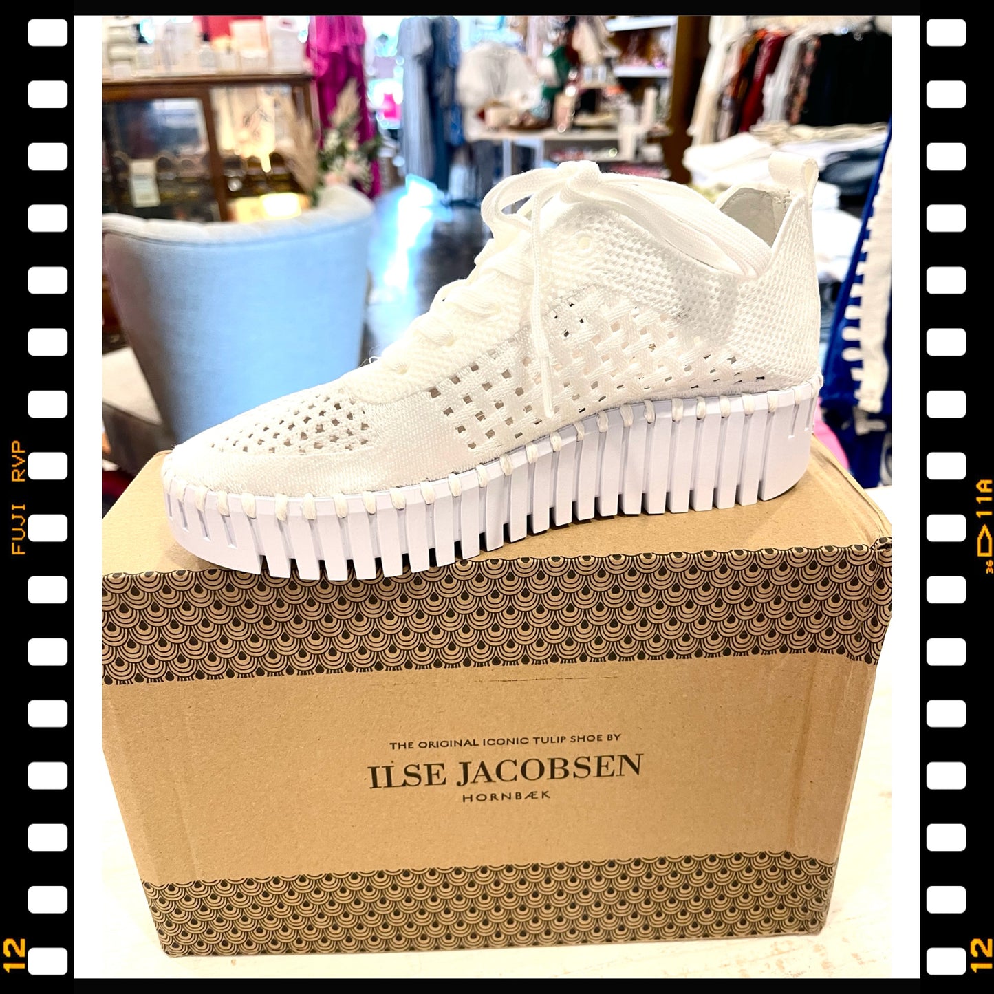 Ilse Jacobsen White Sneaks