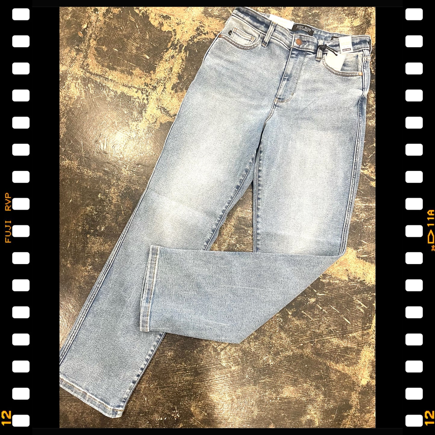 Judy Blue Vintage Straights-Blue