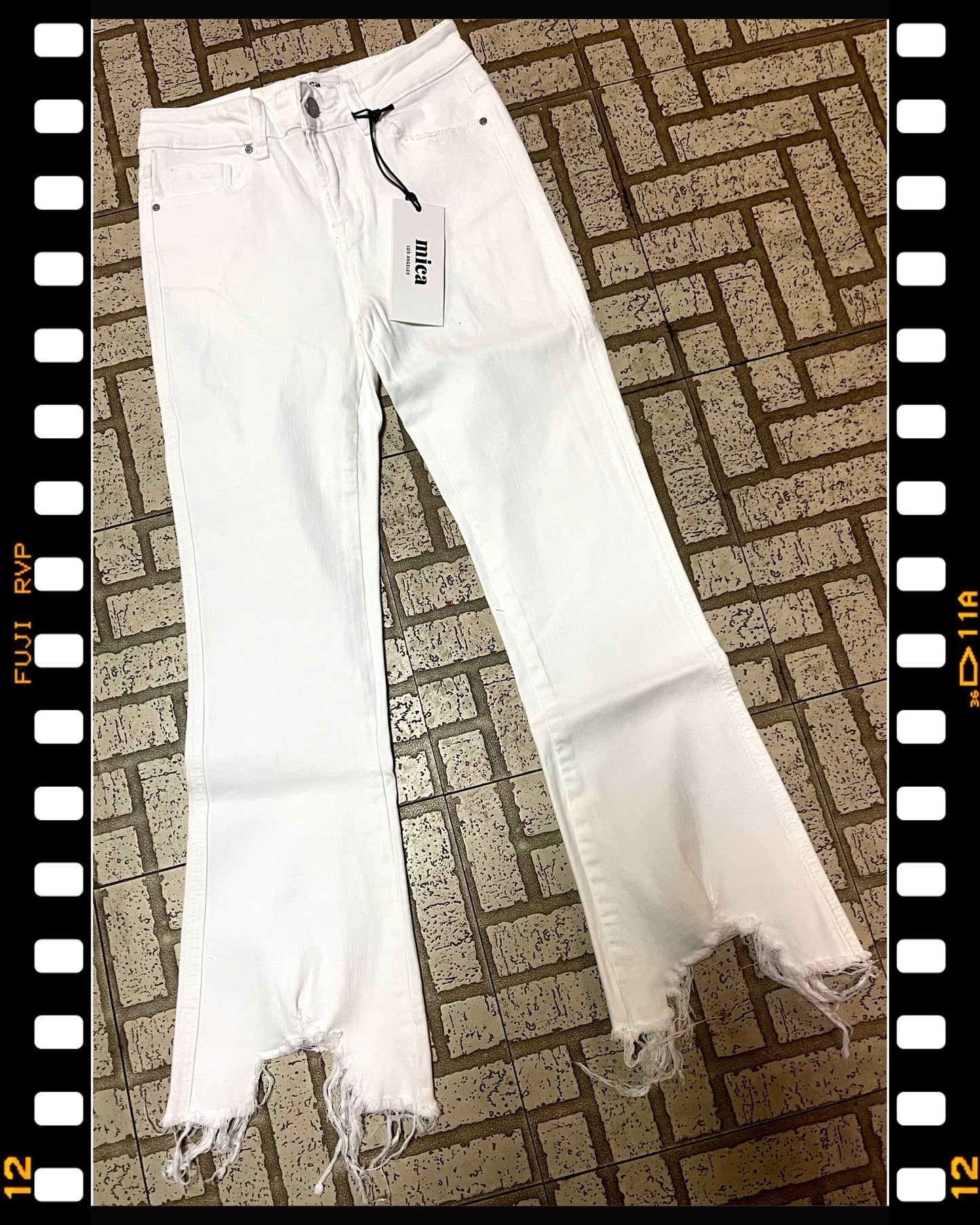 Snow White Jeans-Mica