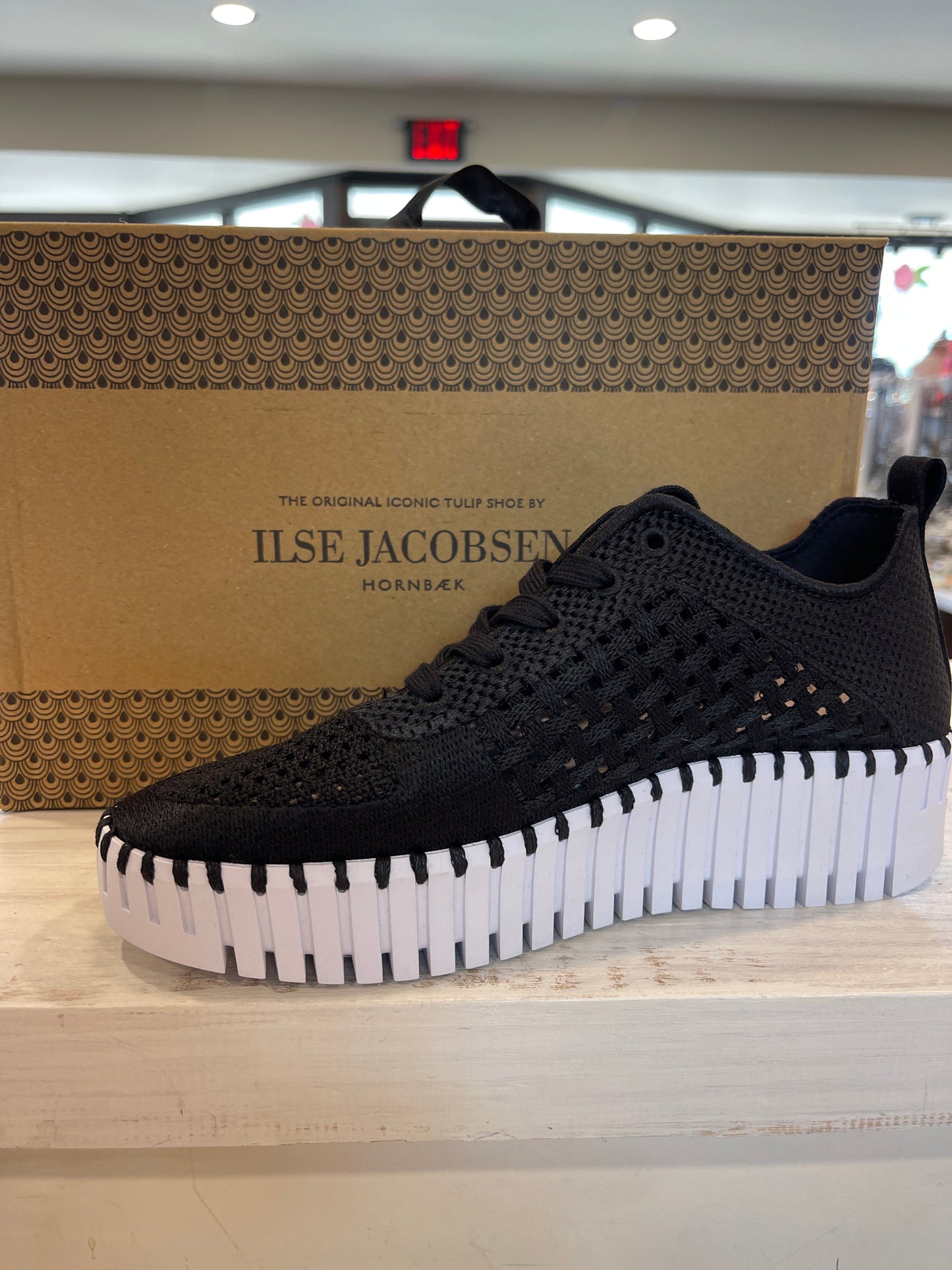 Black Tennies Ilse Jacobsen